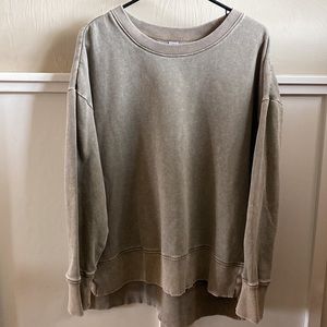 Vintage wear long sweatshirt 90degrees size XL flattering side splits, EUC